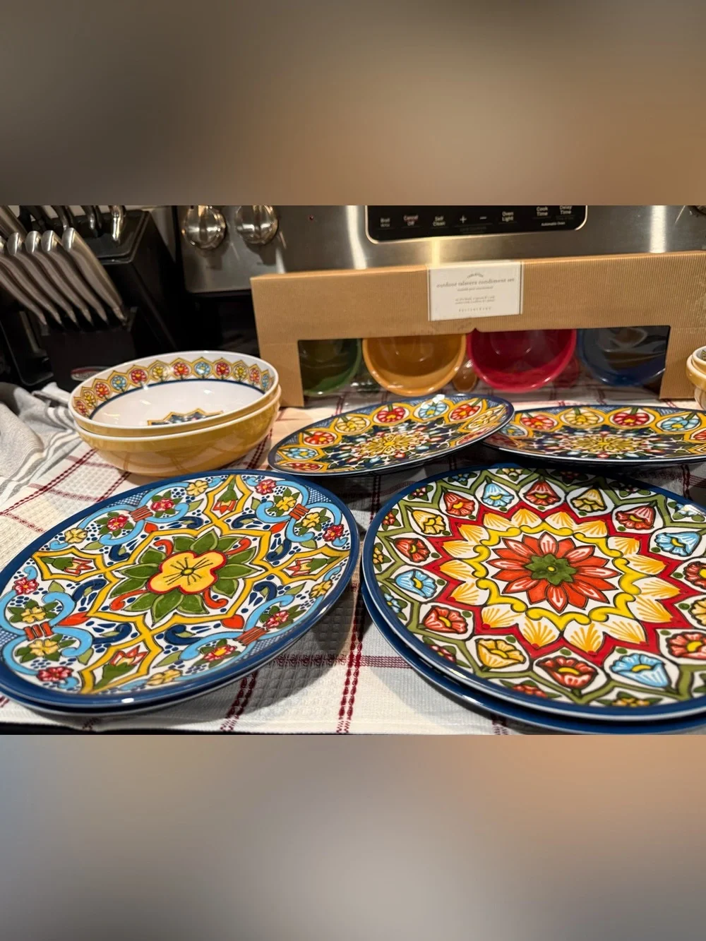 New Rare Pottery Barn Talavera Melamine Dining/Serving Set